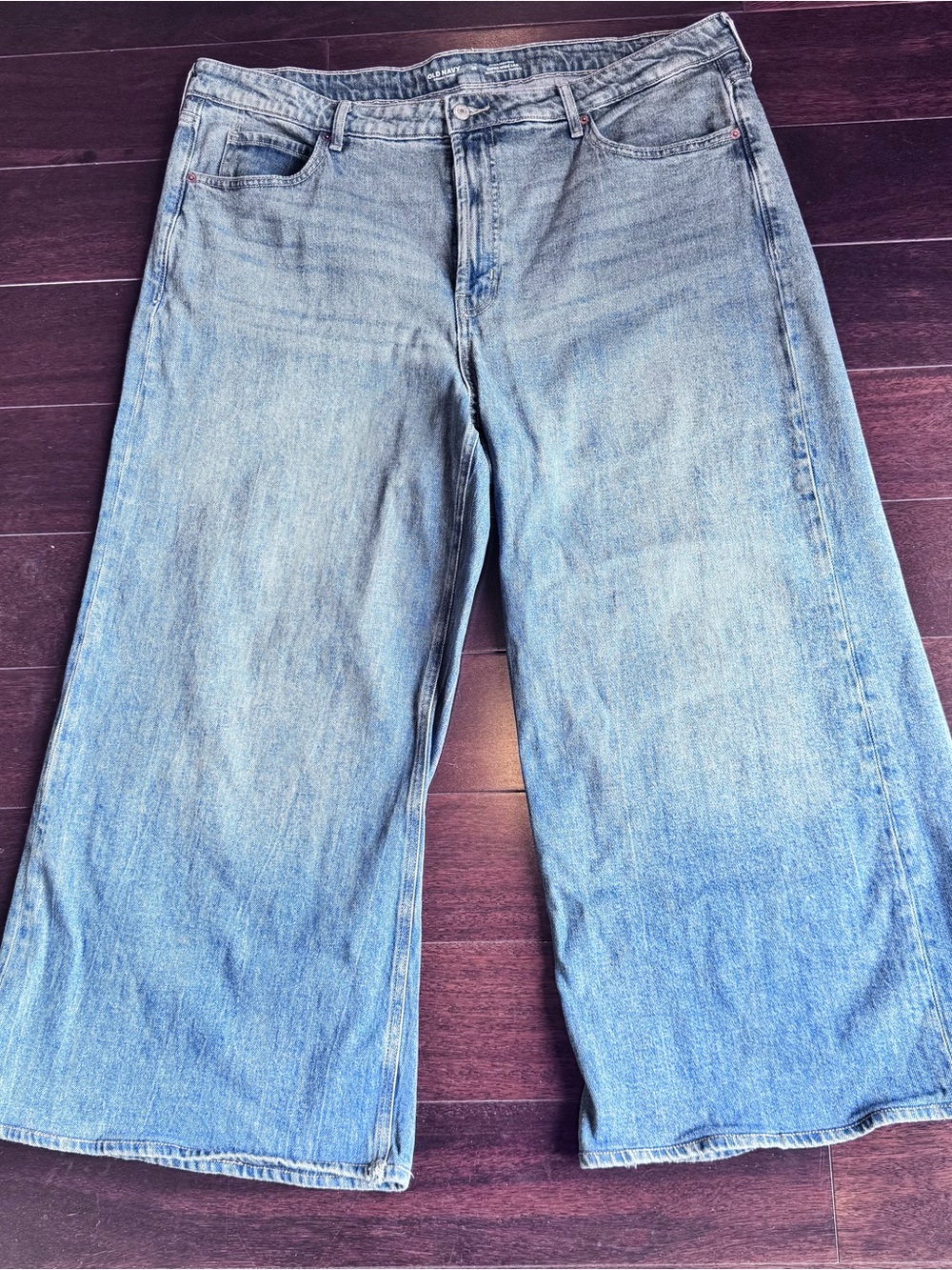 Old Navy Extra High-Rise Super Wide Leg Jeans